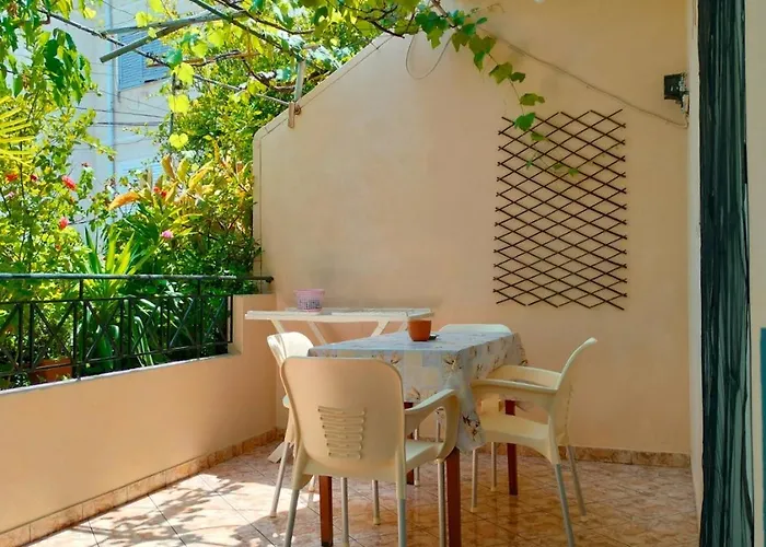 29 Apartment Sarandë